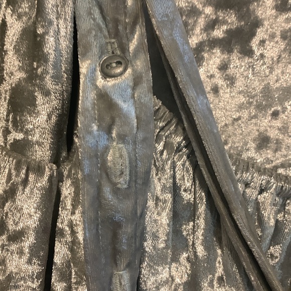 Fun dress size M. Brand: Salt Water Luxe. Light weight. Can be dressed up/down. - Picture 6 of 6